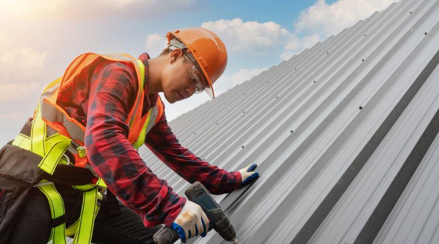 Professional residential roofers in White Sulphur Springs, WV